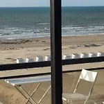 Zeezicht Vanop Het 6 De Verdiep أوستدوينكيرك