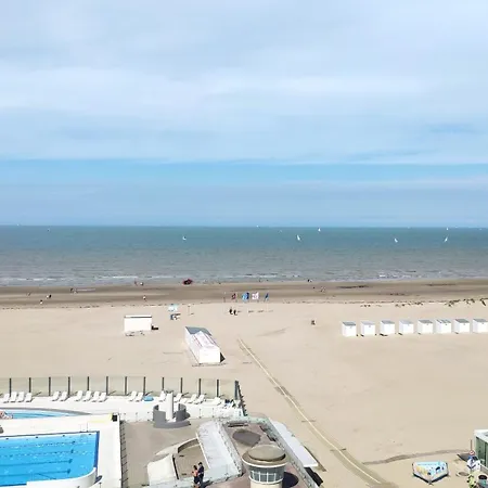 Zeezicht Vanop Het 6 De Verdiep * Oostduinkerke