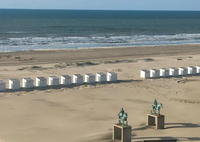 Appartement Zeezicht Vanop Het 6 De Verdiep *