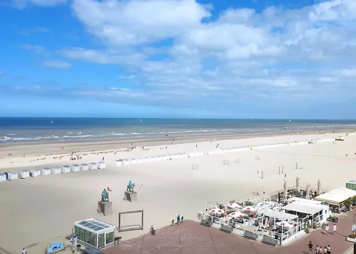 Appartement Zeezicht Vanop Het 6 De Verdiep *